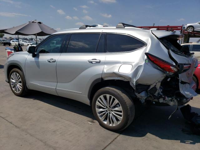 VIN 5TDKDRAH4PS506749 2023 Toyota Highlander, L no.2