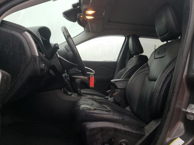 1C4PJMJX8KD476927 Jeep Cherokee Overland