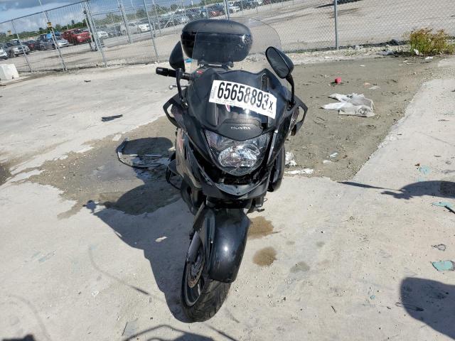 2011 HONDA NT700 V ZDCRC595XBF010098
