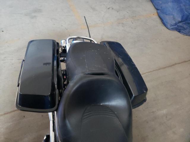 2007 HARLEY-DAVIDSON FLHX - 1HD1KB4117Y671989