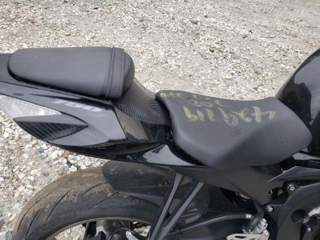 2011 SUZUKI GSX750 - JS1GR7MA1B2100853