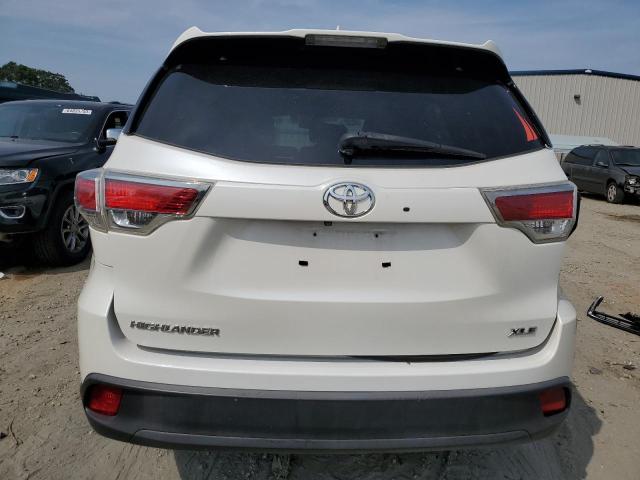 VIN 5TDKKRFH3FS045668 2015 Toyota Highlander, Xle no.6