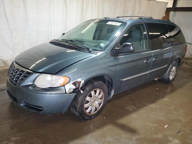 2005 Chrysler Town & Country Touring