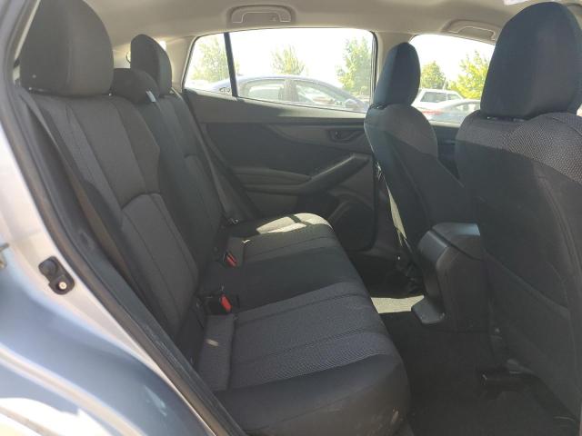 VIN: 4S3GTAA64J3733537 Auction: COPART Lot: 62409883 Location: OR - EUGENE 4S3GTAA64J3733537 SUBARU IMPREZA 2018 SILVER Photo 10