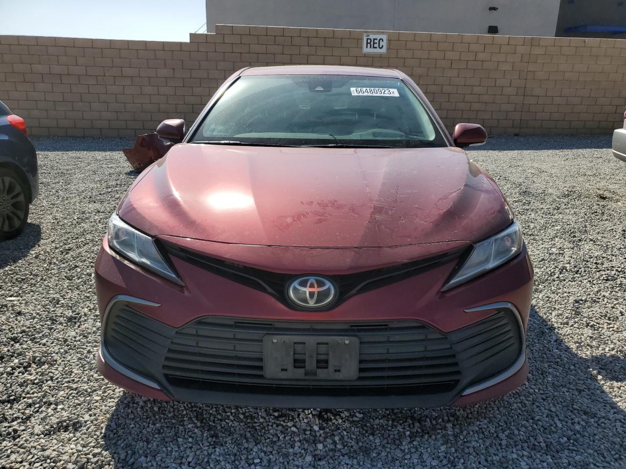 4T1R11BKXMU022803 Toyota Camry LE 5