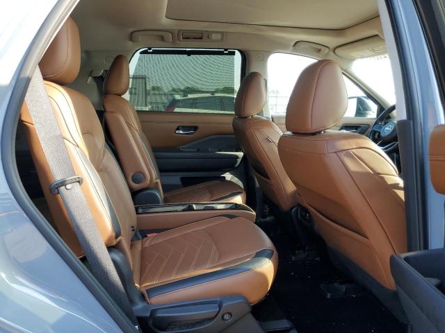 5N1DR3DK5NC214665 Nissan Pathfinder Platinum