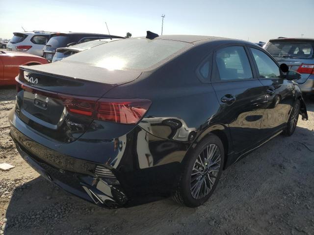 3KPF54AD2PE580423 KIA Forte Gt Line