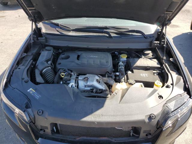 1C4PJMJN8KD116295 Jeep Cherokee Overland