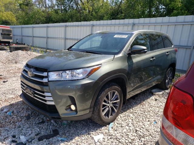 2018 Toyota Highlander SE