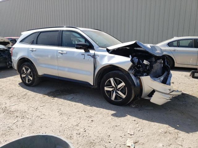 VIN: 5XYRL4LC6NG099632 Auction: COPART Lot: 62869793 Location: TX - HOUSTON EAST 5XYRL4LC6NG099632 KIA SORENTO 2022 SILVER Photo 4