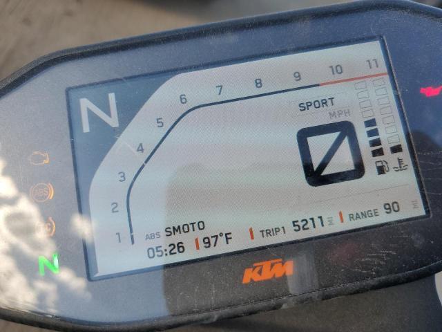 2022 KTM 890 DUKE R VBKTU940XNM834100