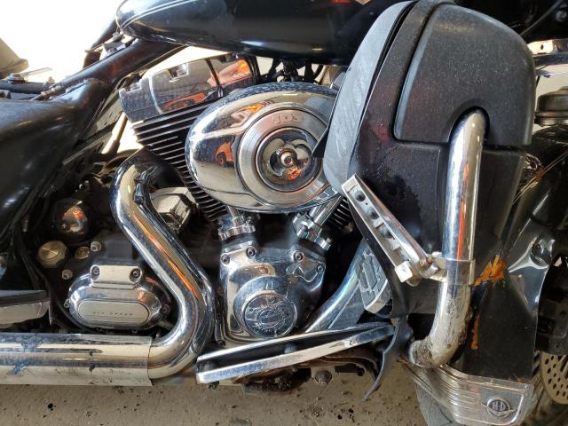 2011 HARLEY-DAVIDSON FLHRC 1HD1FRM12BB675087
