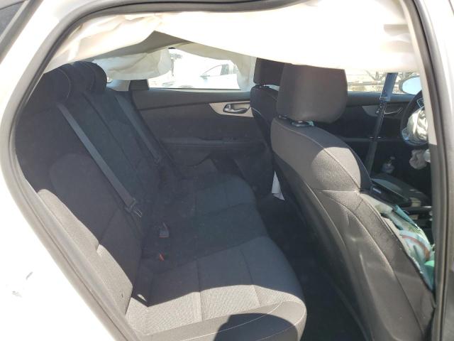 3KPF24AD6PE612654 KIA FORTE LX