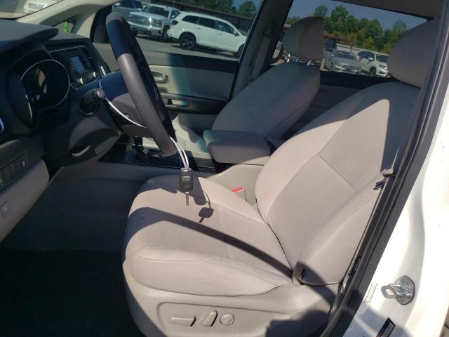 KNDMB5C17G6132211 KIA SEDONA LX