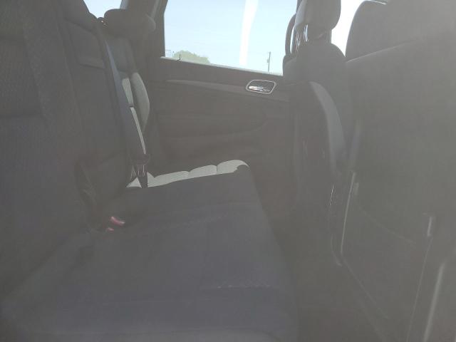1C4RJFAG4JC123920 Jeep Grand Cherokee Laredo
