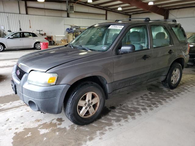 2005 Ford Escape XLS