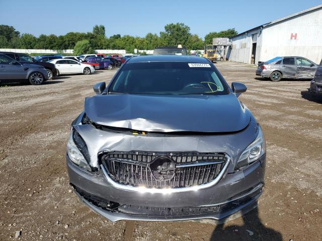 1G4ZP5SZ5JU125545 Buick Lacrosse Essence