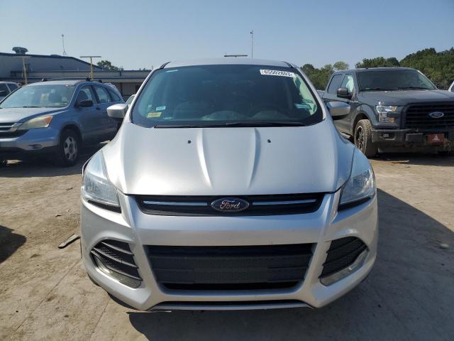 1FMCU0G77GUA10396 Ford ESCAPE SE