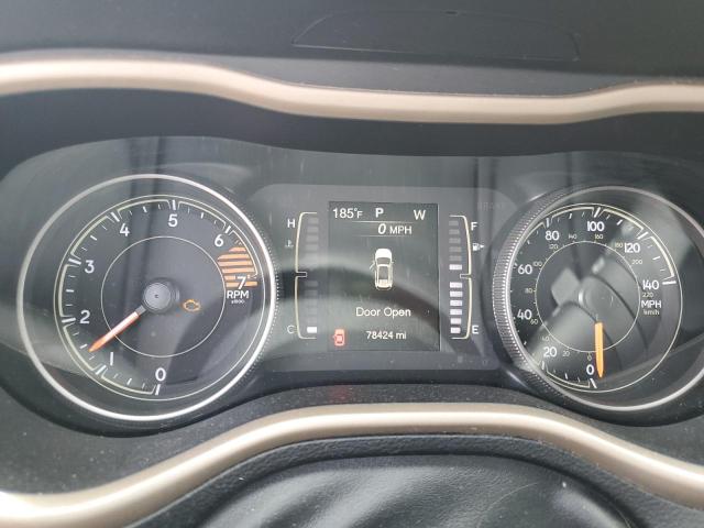 1C4PJLCB5JD542473 Jeep Cherokee Latitude