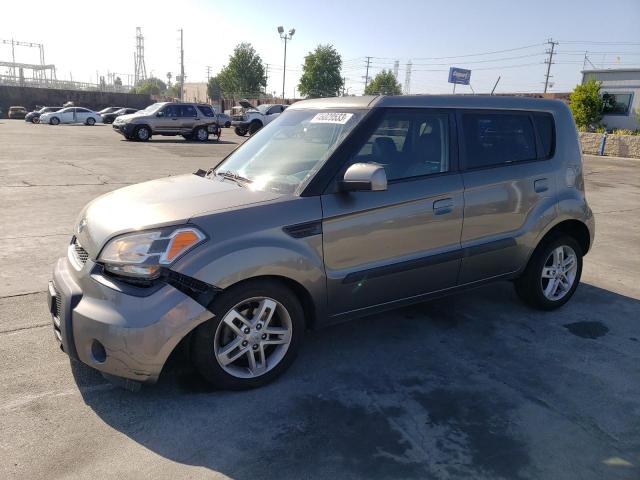 2010 Kia Soul +