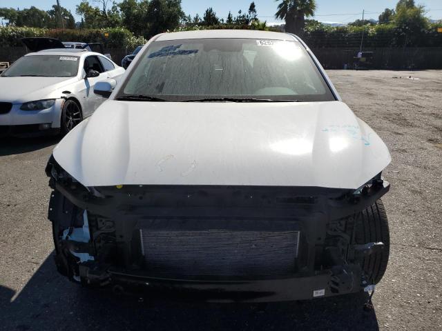 KM8K22AB5PU009175 Hyundai Kona Se