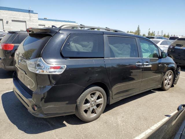 5TDXZ3DC0JS913480 2018 TOYOTA SIENNA, photo no. 3