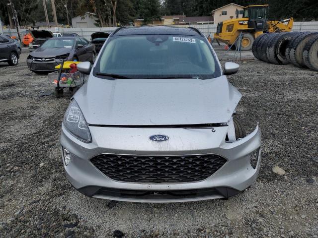 1FMCU9DZ0LUA85042 Ford Escape Titanium