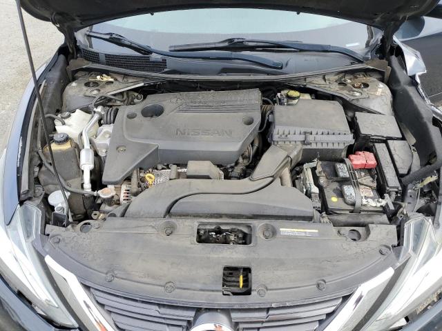 1N4AL3AP0HN306015 Nissan ALTIMA 2.5