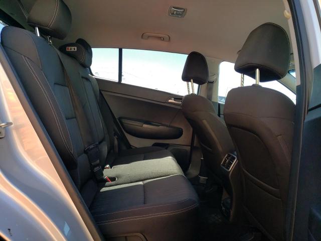 KNDPMCAC3H7178176 KIA Sportage Lx
