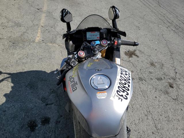 2021 APRILIA RSV4 1100 ZD4KYUA03MS000161