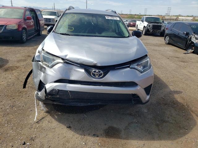 2T3ZFREV5GW294371 Toyota RAV4 LE