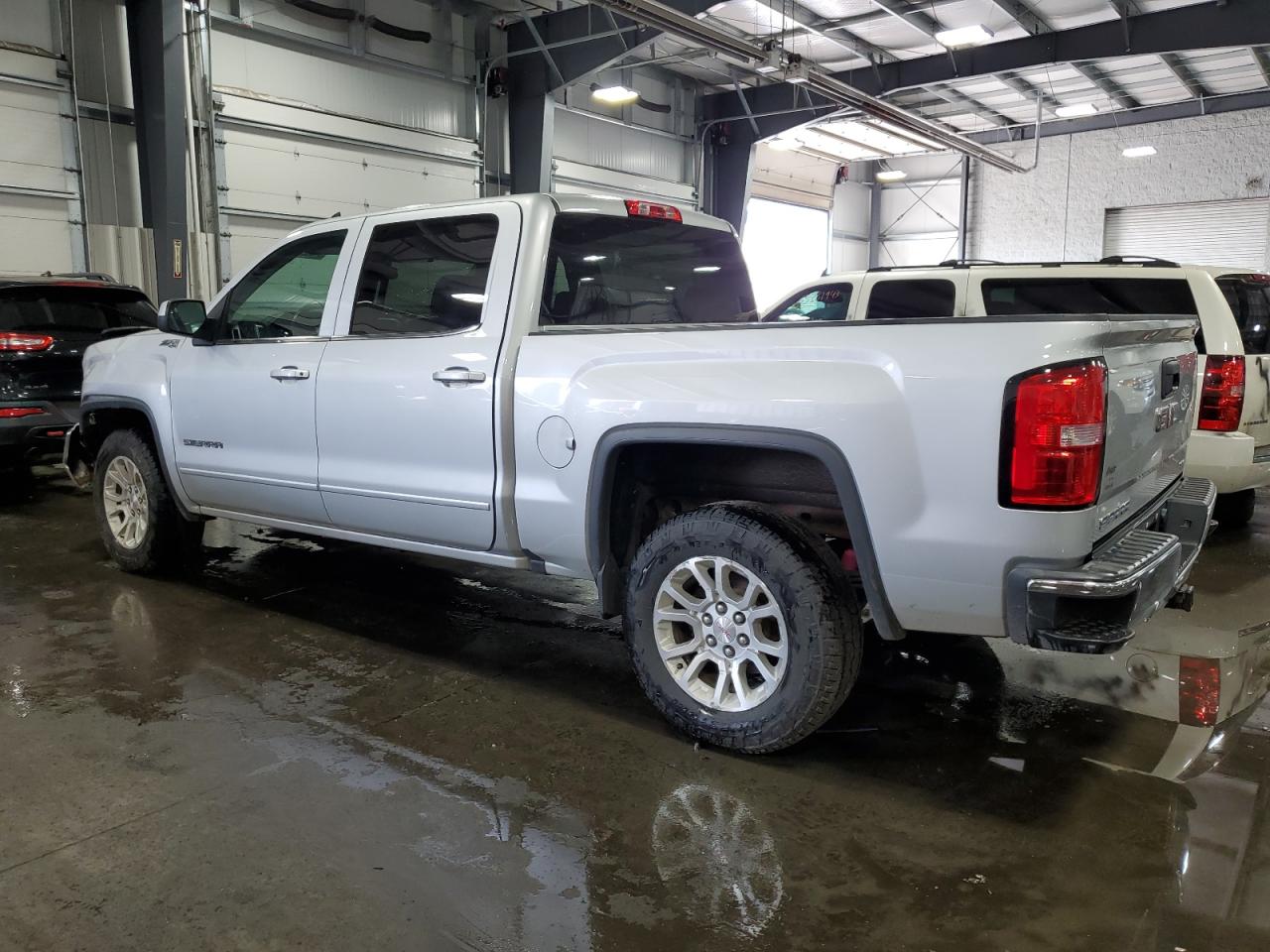 Lot #2404619186 2017 GMC SIERRA K15