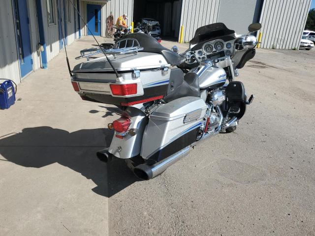 2009 HARLEY-DAVIDSON FLHTCUSE4 - 1HD1PR8179Y955795