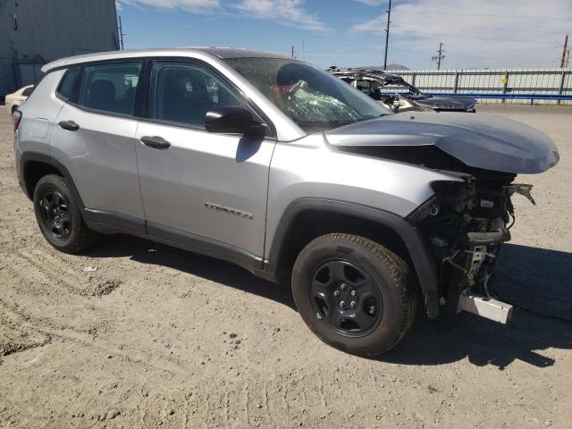 3C4NJDAB1JT185867 Jeep Compass Sport