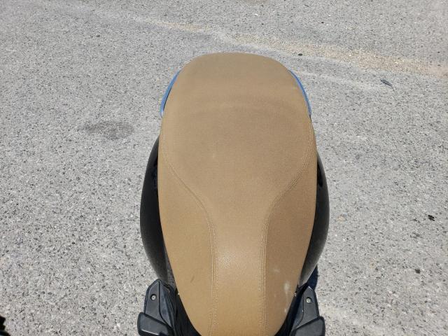 2020 PIAGGIO SCOOTER ZAPCA06B9L5101353
