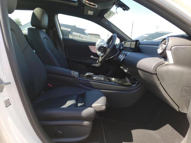 W1K3G4EBXMJ268408 Mercedes-Benz A 220