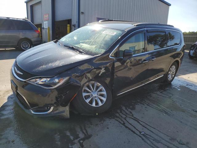 CHRYSLER-PACIFICA-2C4RC1BG4HR744927