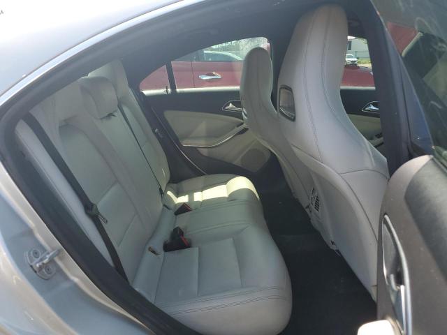 WDDSJ4EB7EN031527 Mercedes-Benz CLA 250