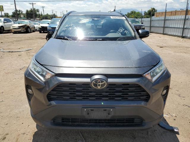 2T3P1RFV0KW053556 Toyota RAV4 XLE 5