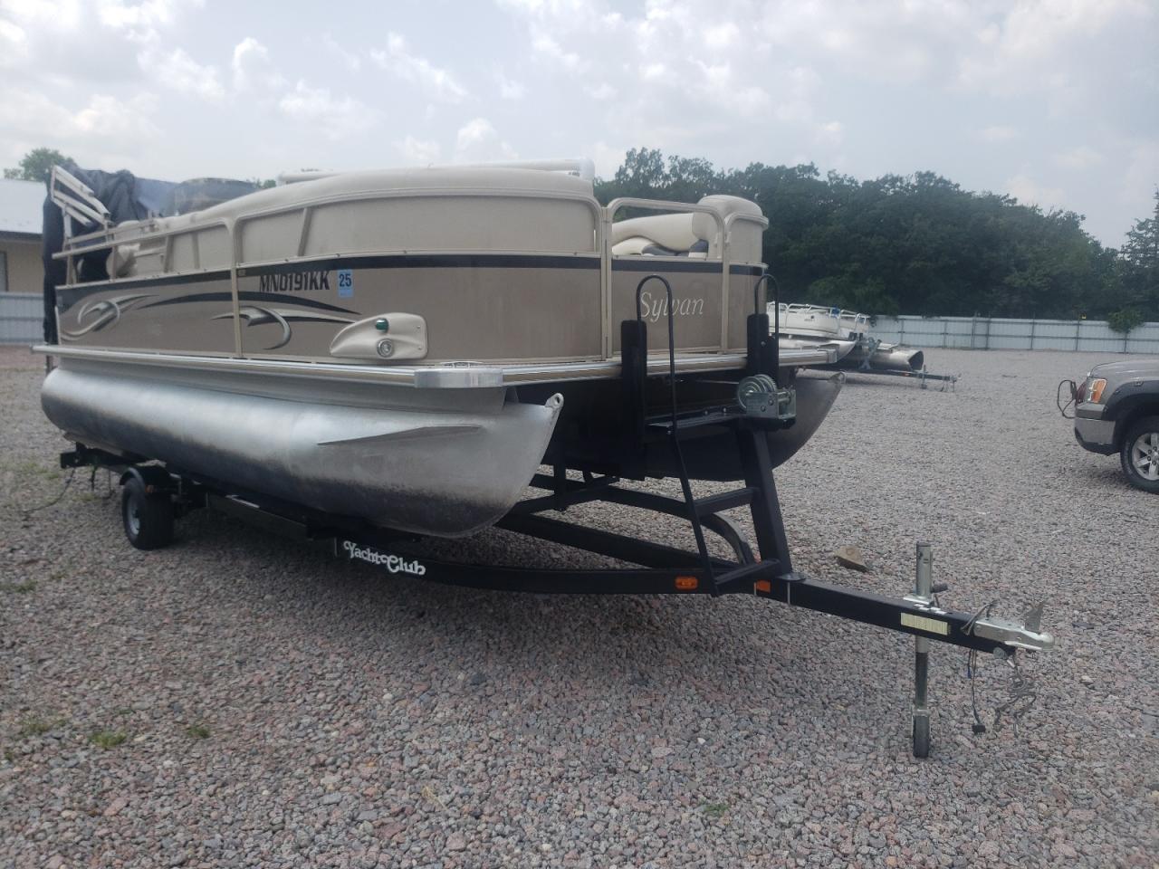 2008 Sylv Pontoon