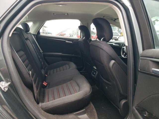 3FA6P0H99FR122105 Ford FUSION SE