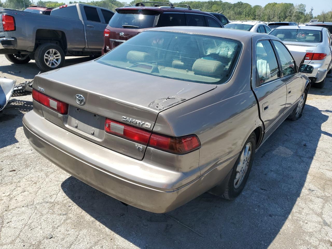 Lot #2242507072 1999 TOYOTA CAMRY LE