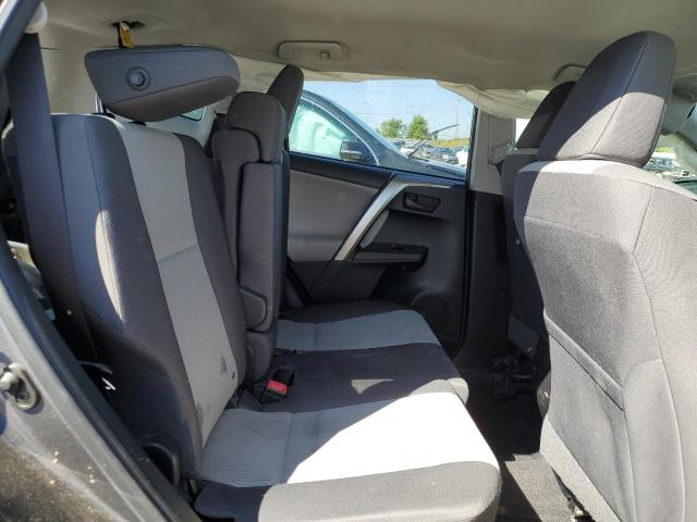 JTMBFREV4FD130915 Toyota RAV4 LE