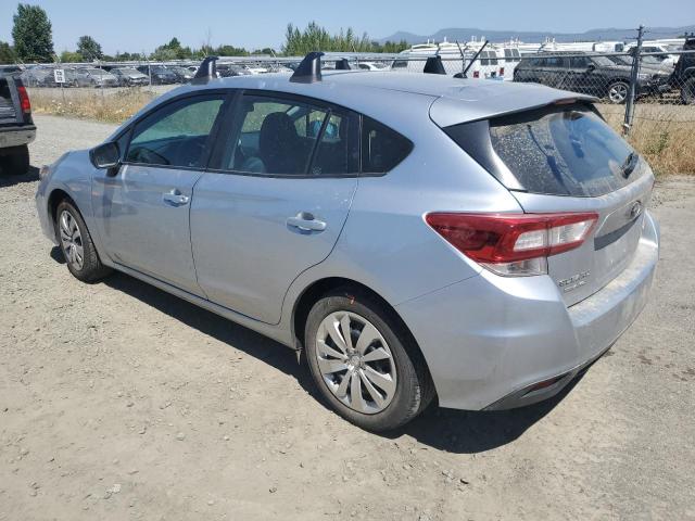 VIN: 4S3GTAA64J3733537 Auction: COPART Lot: 62409883 Location: OR - EUGENE 4S3GTAA64J3733537 SUBARU IMPREZA 2018 SILVER Photo 2