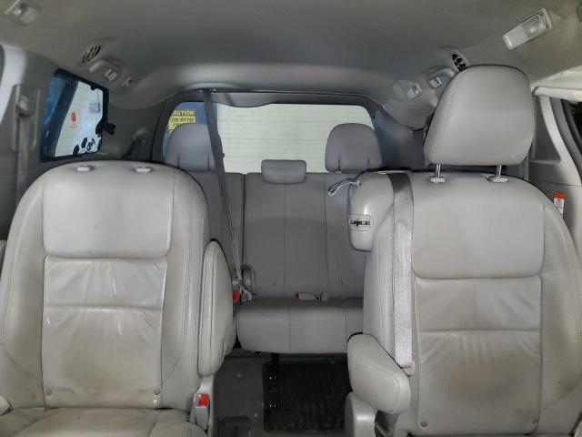 5TDYZ3DC9HS900287 Toyota SIENNA XLE