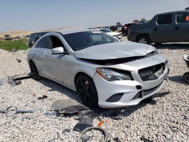 WDDSJ4GBXGN385896 Mercedes-Benz CLA 250 4MATIC
