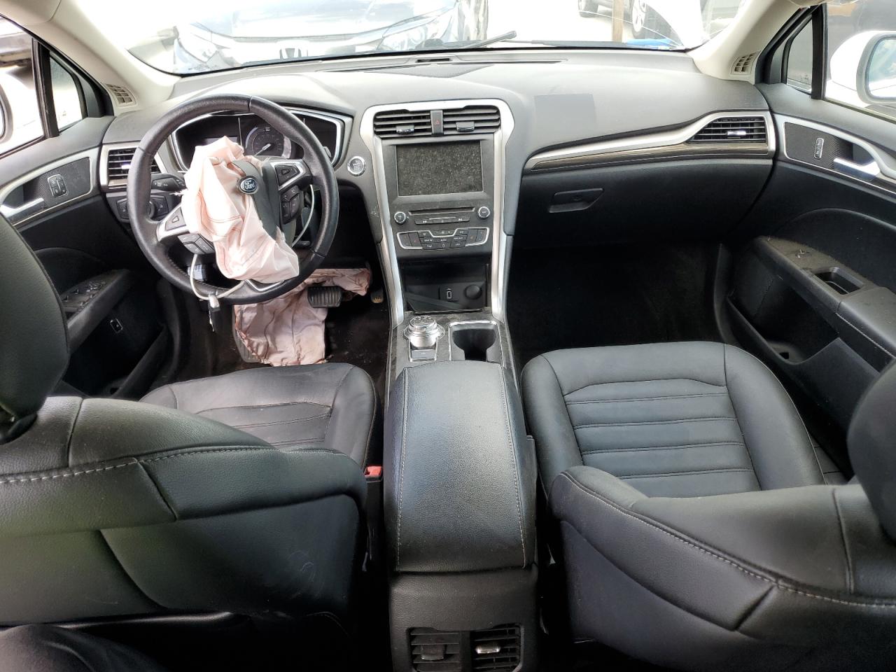 FORD FUSION SE HYBRID