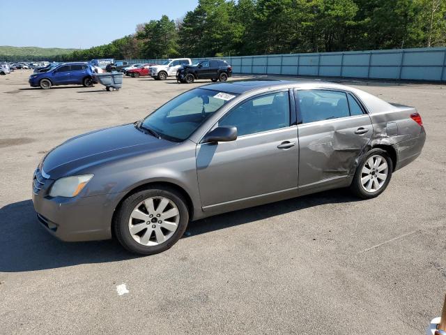 2005 Toyota Avalon XL