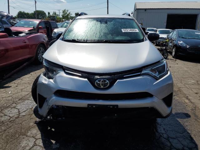 2017 Toyota Rav4 Le VIN: 2T3BFREV0HW680733 Lot: 62214883