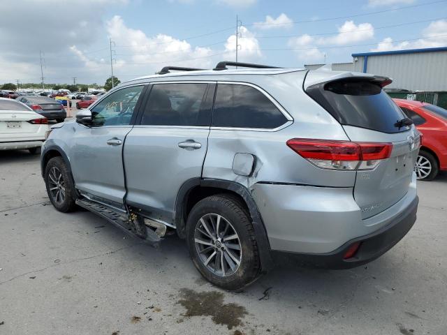 5TDKZRFHXKS570071 Toyota Highlander  2